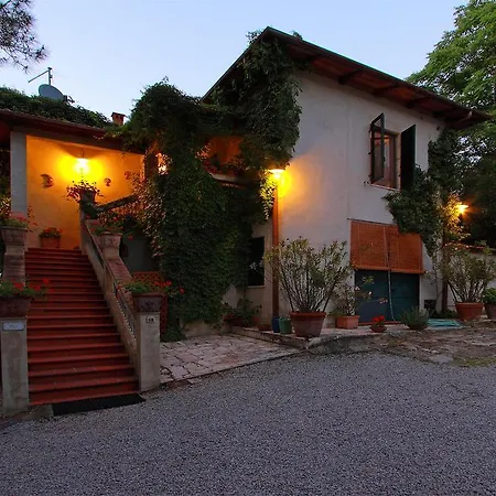 Farm stay Il Paradiso Asciano